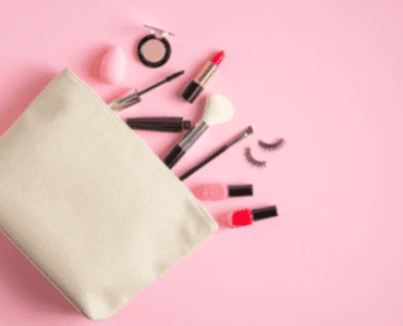 Minimalst makeup pouch